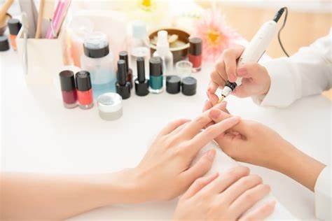 Nail Courses